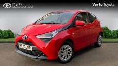 Toyota Aygo 1.0 VVT-i X-Play 5dr x-shift Petrol Hatchback